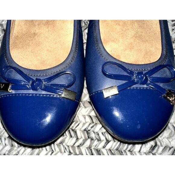 Vionic Spark Minna Leather Flats Navy Blue Women's Size 7 Comfort Shoe - Picture 7 of 7